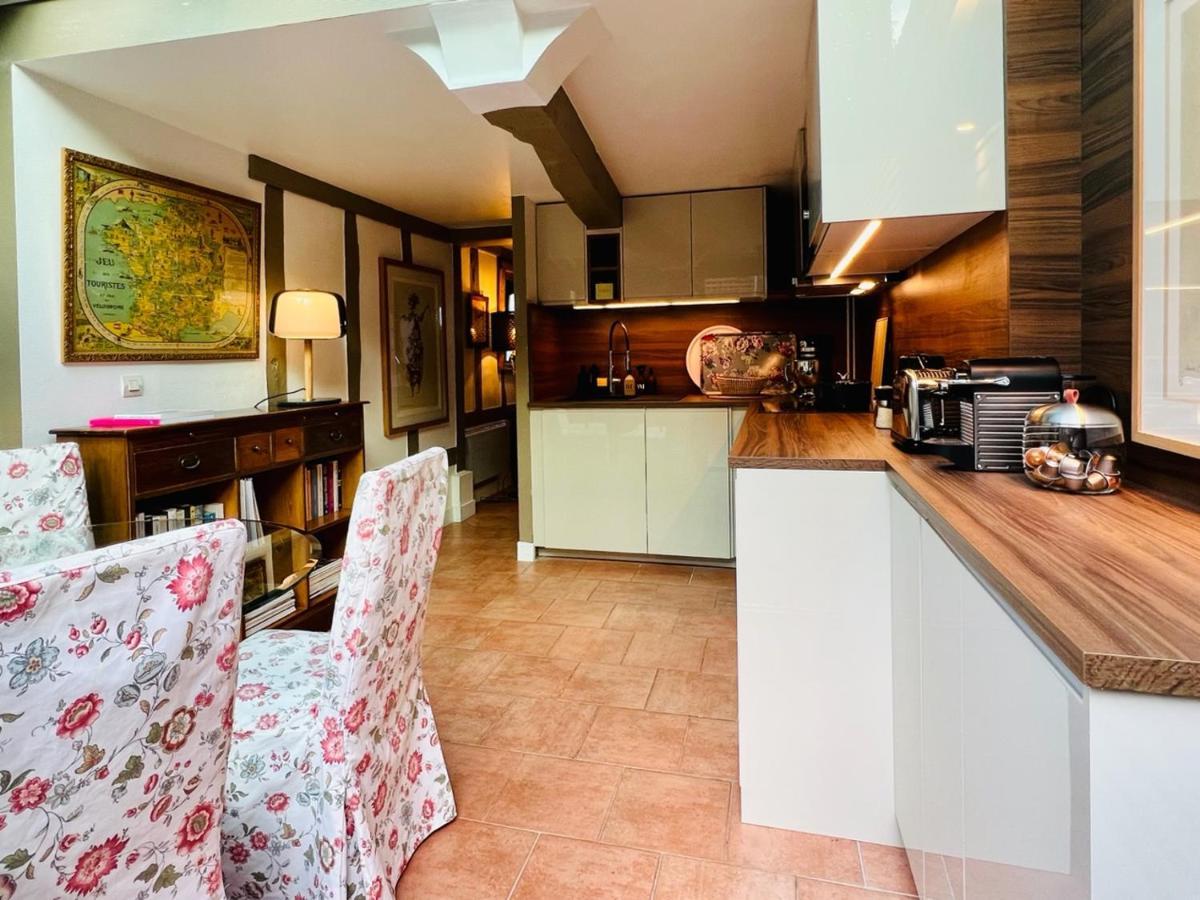 La Maison Blanche Du 10Honfleur Luaran gambar