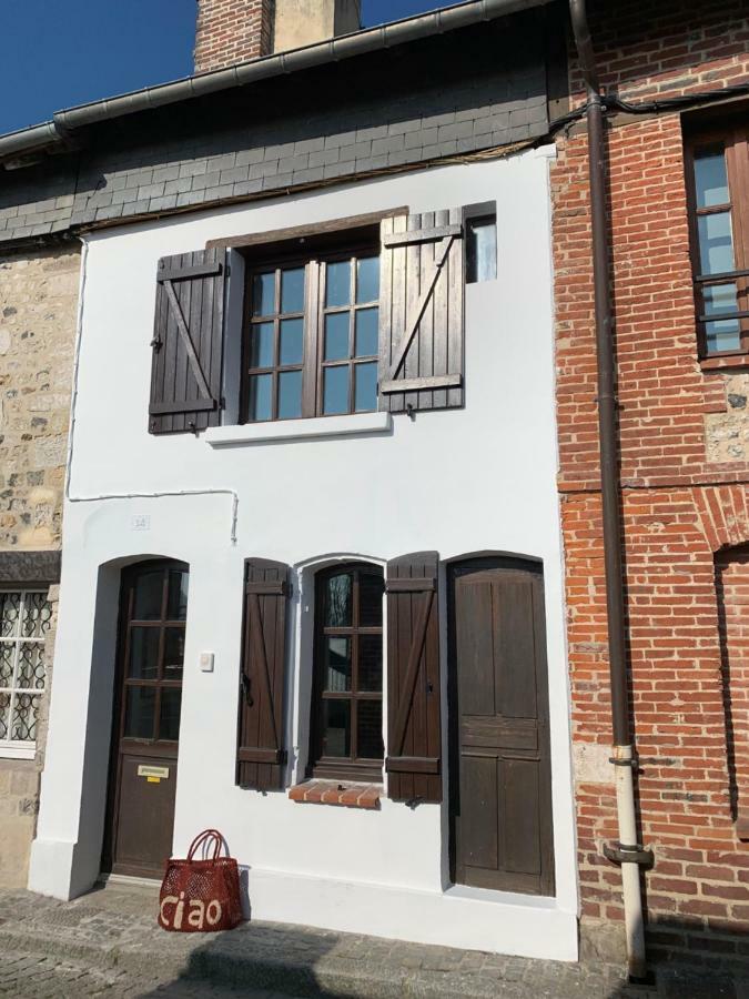 La Maison Blanche Du 10Honfleur Luaran gambar