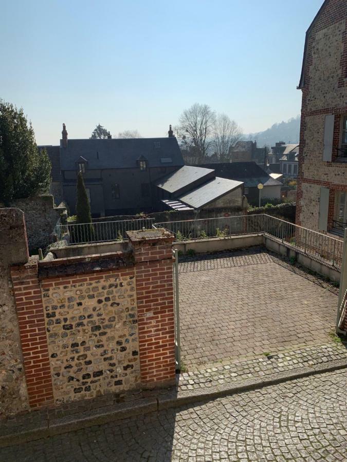 La Maison Blanche Du 10Honfleur Luaran gambar